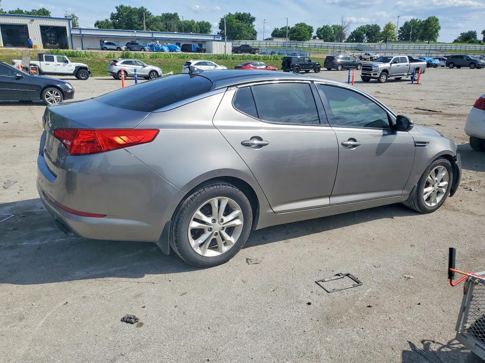 2013 Kia VIN 5XXGN4A79DG164936 COPART salvage auction — FRONT END, MO - SALVAGE CERTIFICATE OF TITLE, sold $500 on 2026-07-24 (photo 3)