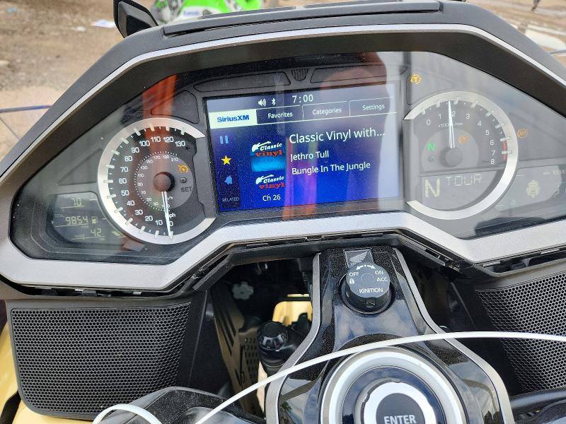 2025 Honda Gl1800c VIN JH2SC7951SK701104 COPART salvage auction — FRONT END, WI - CERT OF TITLE-CLAIM PAID, sold $2,750 on 2026-07-21 (photo 7)