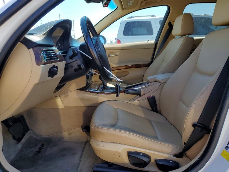 2006 BMW 3 series VIN WBAVB13526KX33514 COPART salvage auction — MINOR DENT/SCRATCHES, Ca - Dis/Dlr/Exp Only Clean Title, sold $500 on 2026-07-06 (photo 7)