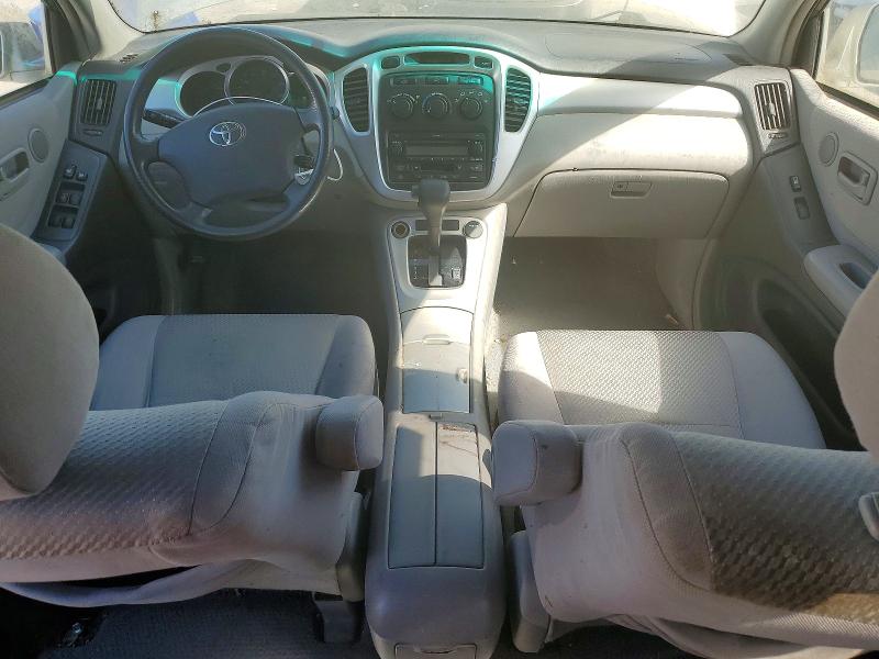 2005 Toyota Highlander VIN JTEEP21A950072435 COPART salvage auction — MINOR DENT/SCRATCHES, Salvage Title, sold $625 on 2026-07-30 (photo 8)