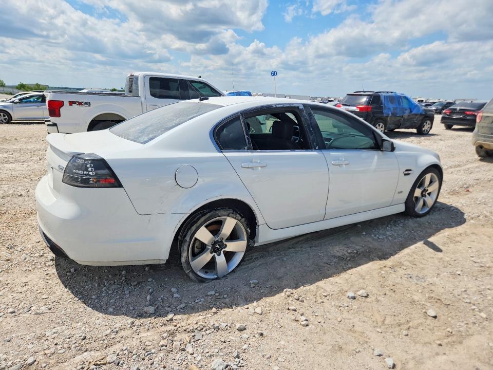 2009 Pontiac G8 VIN 6G2EC57Y49L212988 COPART salvage auction — VANDALISM, Ia - Cert Of Title-Salvage Title, sold $4,050 on 2026-08-25 (photo 3)