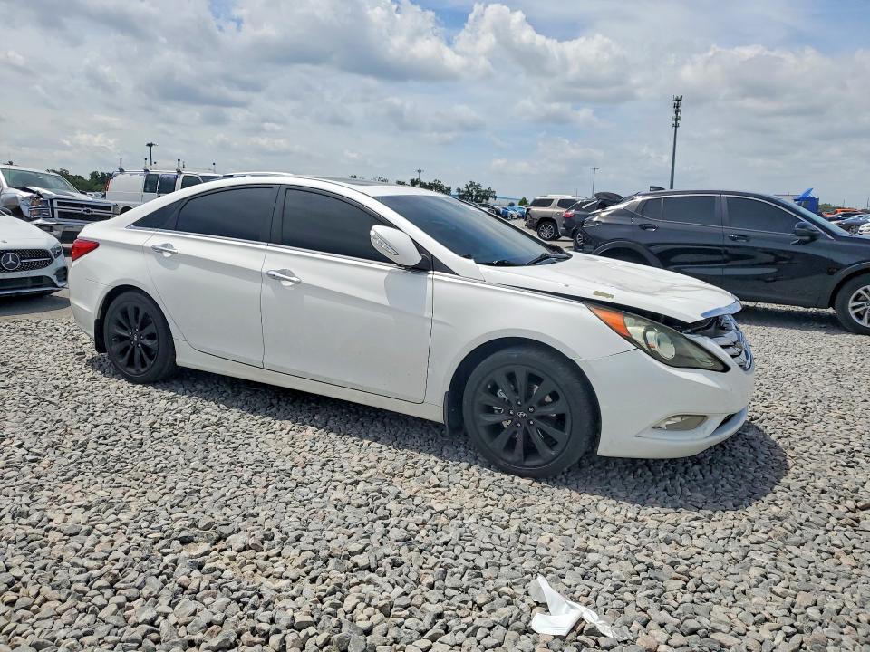 2011 Hyundai Sonata VIN 5NPEC4AB5BH239540 COPART salvage auction — FRONT END, FL - CERT OF TITLE SLVG REBUILDABLE, sold $425 on 2026-07-27 (photo 4)