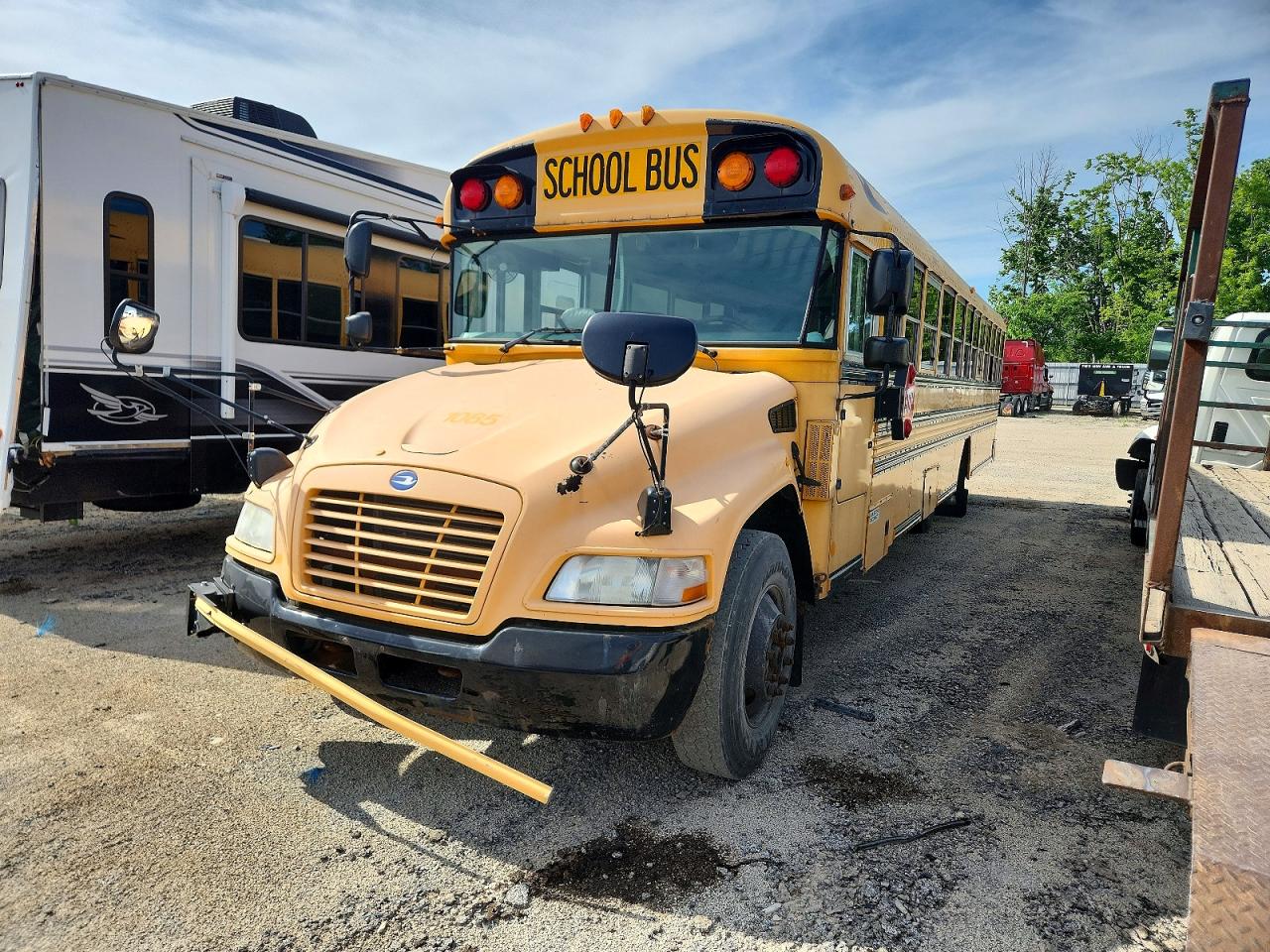 2012 Blub All other VIN 1BAKGCPA2CF287373 COPART salvage auction — Normal Wear, WI - CERTIFICATE OF TITLE, sold $2,000 on 2026-09-08 (photo 2)