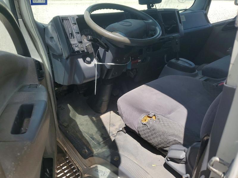 2010 Isuzu Nqr VIN JALE5W162A7901827 COPART salvage auction — STRIPPED, Tx - Certificate Of Title, sold $1,050 on 2026-07-09 (photo 8)