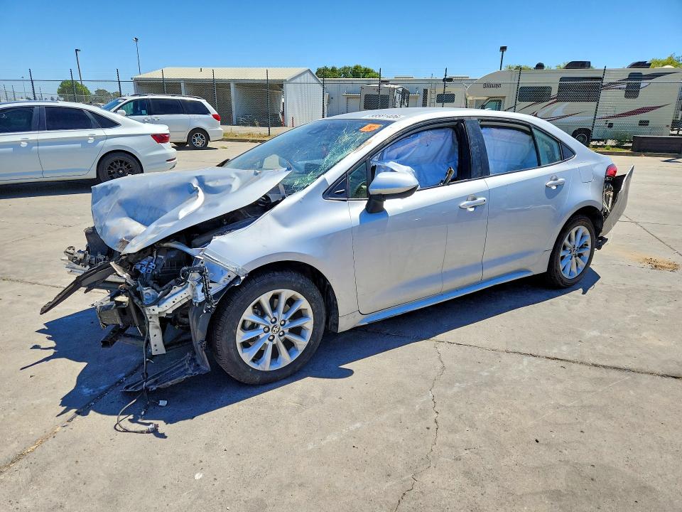2020 Toyota Corolla VIN JTDVPRAE1LJ076454 COPART salvage auction — FRONT END, Salvage Title, sold $925 on 2026-07-13 (photo 1)