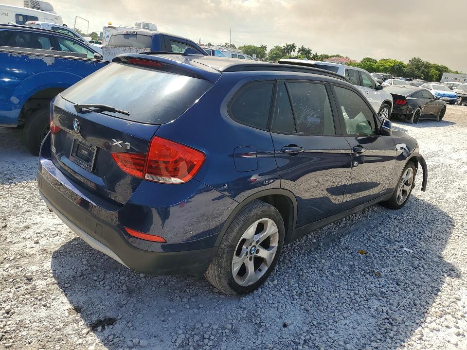 2015 BMW X1 VIN WBAVM1C50FV316109 COPART salvage auction — FRONT END, Fl - Certificate Of Title, sold $650 on 2026-07-10 (photo 3)