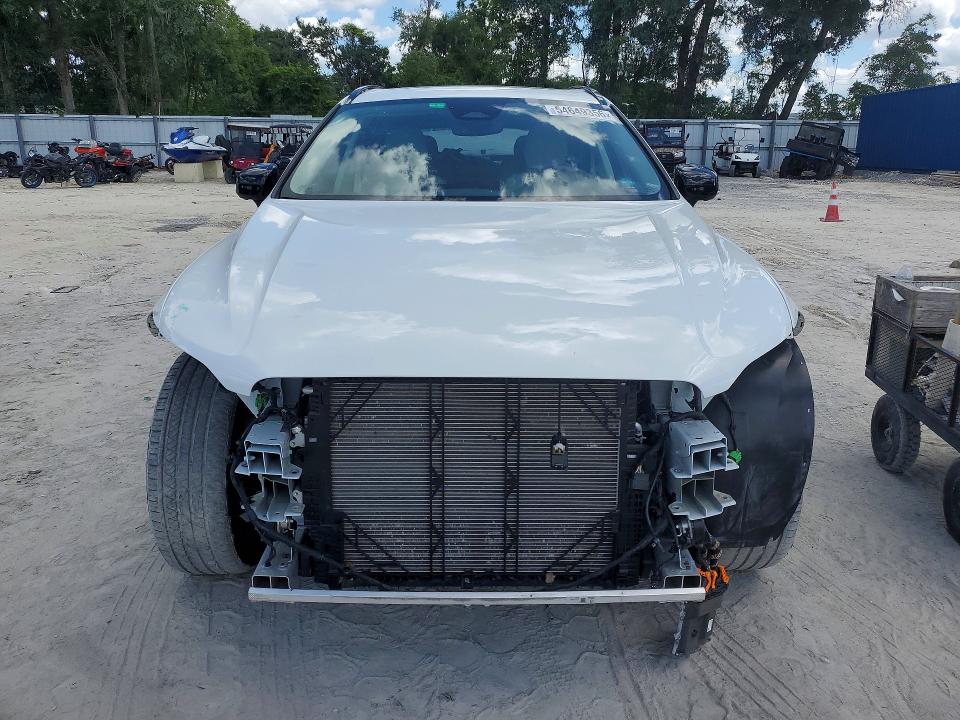 2024 Volvo Xc60 VIN YV4L12RL4R1913772 COPART salvage auction — FRONT END, FL - CERT OF TITLE SLVG REBUILDABLE, sold $2,500 on 2026-07-21 (photo 5)