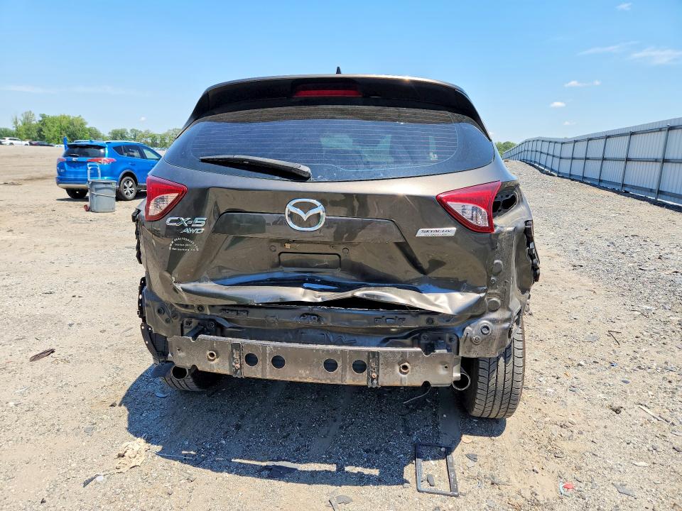 2016 Mazda VIN JM3KE4BYXG0788971 COPART salvage auction — REAR END, Va - Certificate Of Title, sold $2,550 on 2026-07-08 (photo 6)