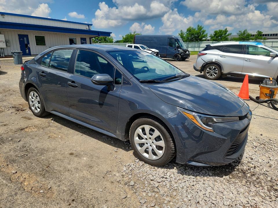 2024 Toyota Corolla VIN 5YFB4MDE8RP161984 COPART salvage auction — REAR END, Wi - Cert Of Title-Claim Paid, sold $5,200 on 2026-07-07 (photo 4)