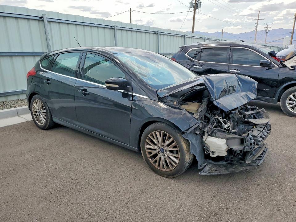2017 Ford Focus VIN 1FADP3N29HL334147 COPART salvage auction — FRONT END, UT - SALVAGE CERTIFICATE, sold $425 on 2026-07-02 (photo 4)