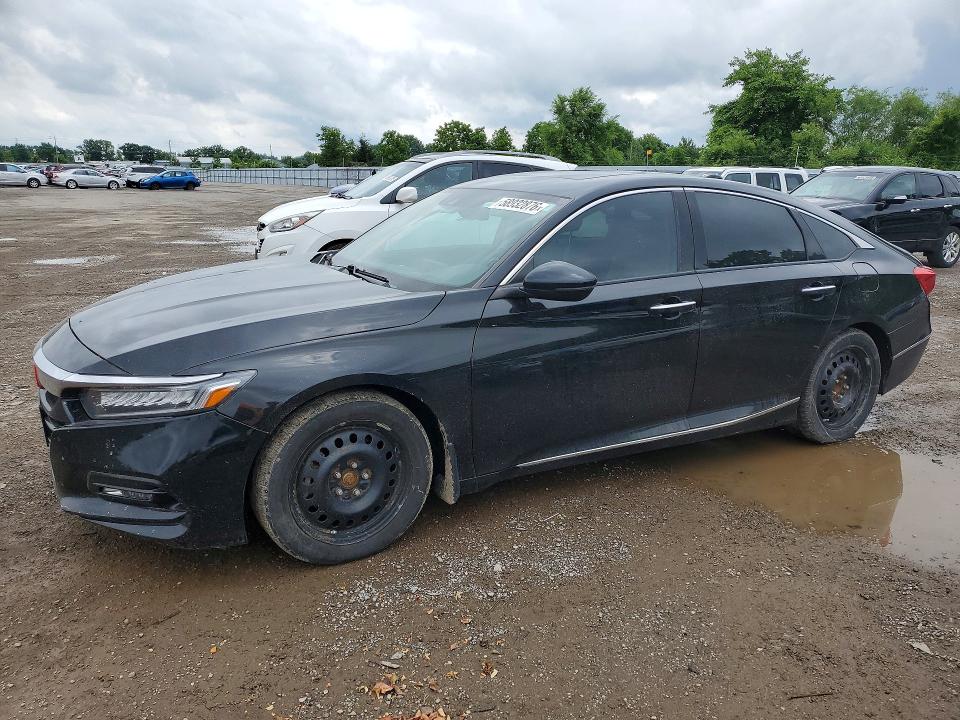 2018 Honda VIN 1HGCV1F9XJA802109 COPART salvage auction — VANDALISM, On - Permit No Brand - Unfit, sold $4,600 on 2026-07-29 (photo 1)