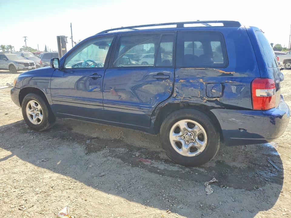 2004 Toyota Highlander VIN JTEGD21A240104755 COPART salvage auction — REAR END, Ca - Salvage Certificate, sold $800 on 2026-07-02 (photo 2)