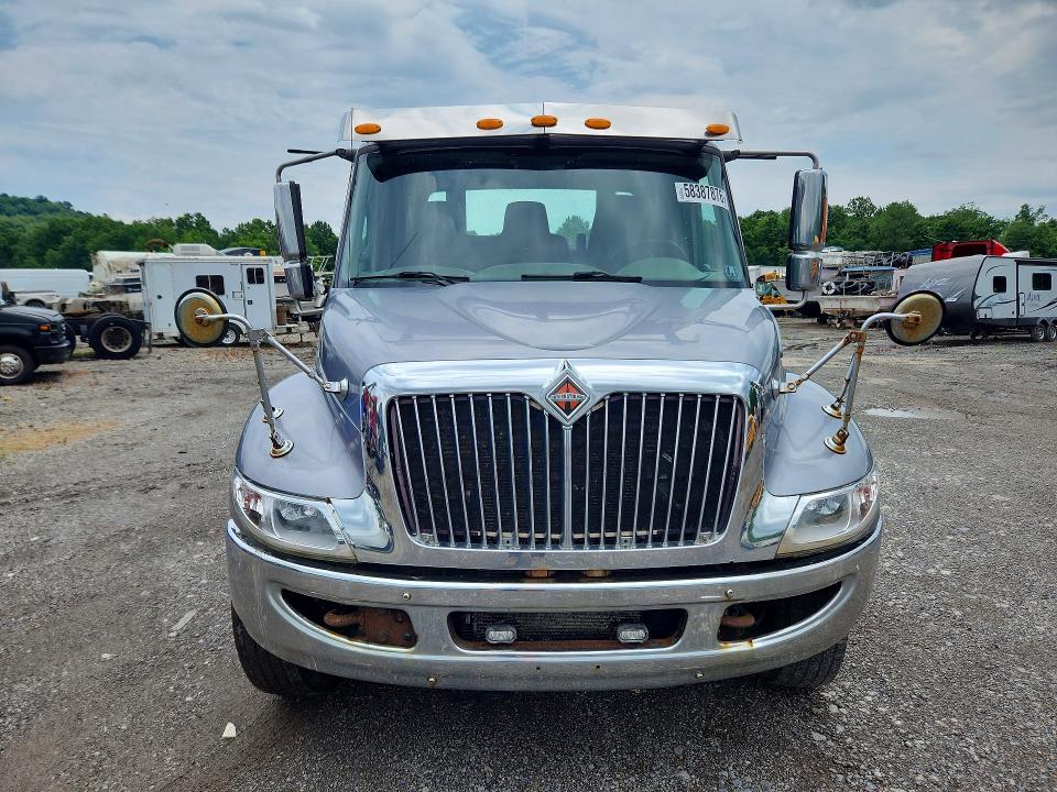2011 International 4000 series VIN 1HTMKAAL8BH321088 COPART salvage auction — MINOR DENT/SCRATCHES, Fl - Certificate Of Title, sold $15,100 on 2026-07-30 (photo 5)