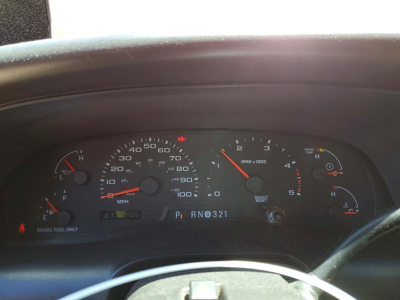 2005 Ford Excursion VIN 1FMSU45PX5EA49500 COPART salvage auction — MINOR DENT/SCRATCHES, Ky - Certificate Of Title, sold $4,400 on 2026-07-06 (photo 9)