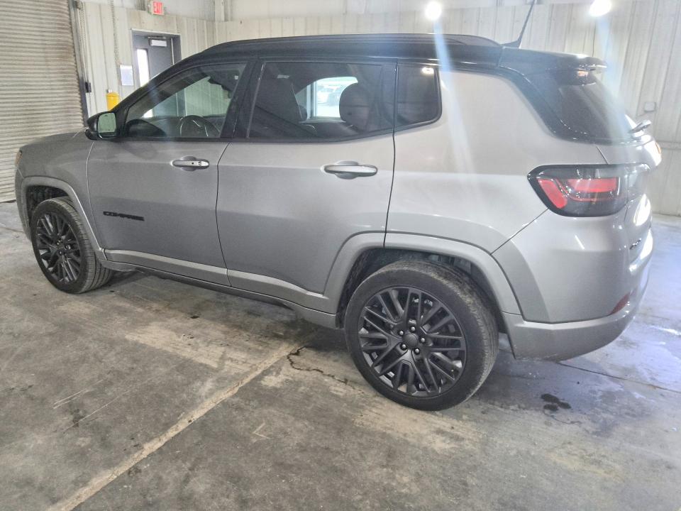 2024 Jeep Compass VIN 3C4NJDCN2RT587979 COPART salvage auction — NORMAL WEAR, MI - CERTIFICATE OF TITLE, sold $9,500 on 2026-08-27 (photo 2)