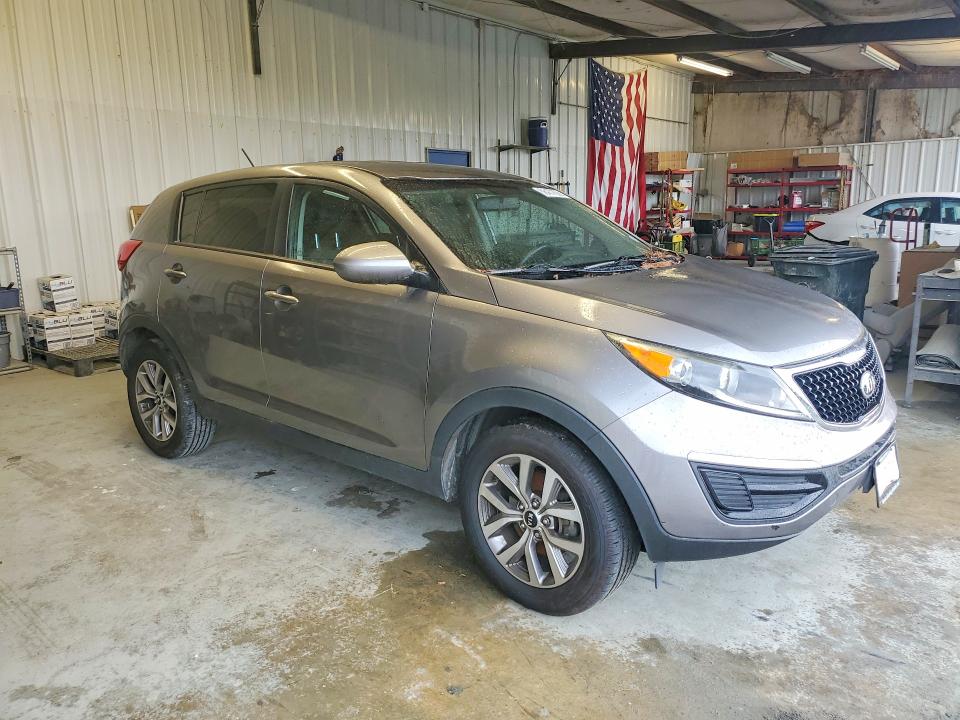 2016 Kia Sportage VIN KNDPB3AC0G7857729 COPART salvage auction — MINOR DENT/SCRATCHES, Nc - Dealer Only Clean Title, sold $1,200 on 2026-07-14 (photo 4)