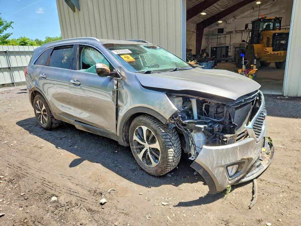 2016 Kia Sorento VIN 5XYPHDA50GG143964 COPART salvage auction — ROLLOVER, Vt - Cert Of Title-Salvage Vehicle, sold $625 on 2026-07-27 (photo 4)