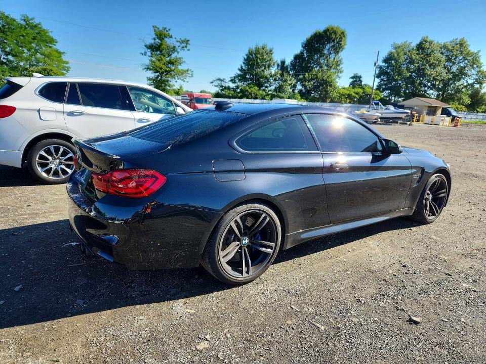 2018 BMW M4 VIN WBS4Y9C58JAC87620 COPART salvage auction — SIDE, Salvage Title, sold $27,250 on 2026-07-13 (photo 3)