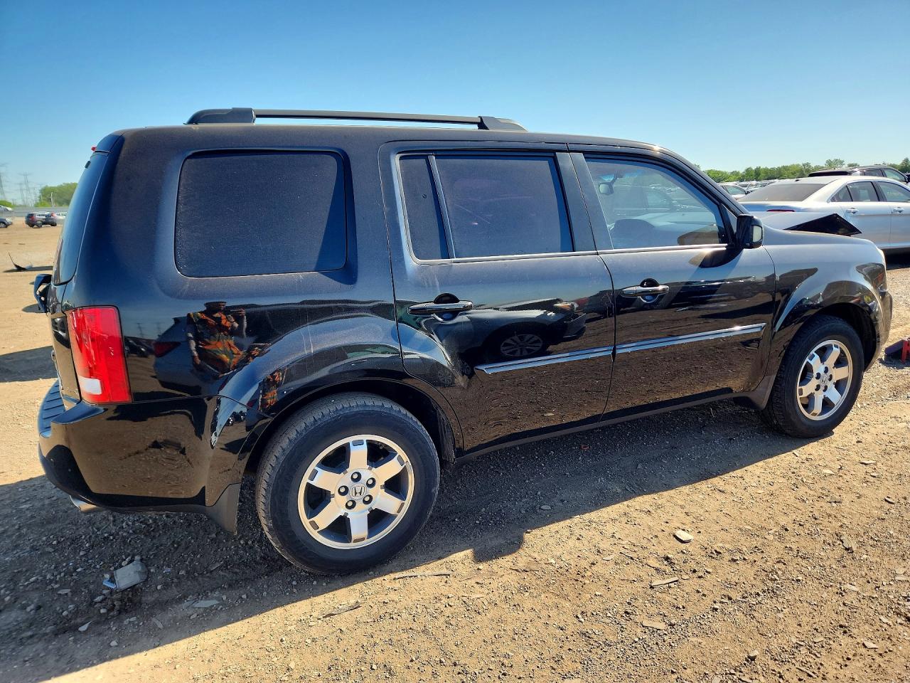 2011 Honda Pilot VIN 5FNYF4H90BB003237 COPART salvage auction — Front End, IL - SALVAGE CERTIFICATE, sold $1,600 on 2026-07-02 (photo 3)