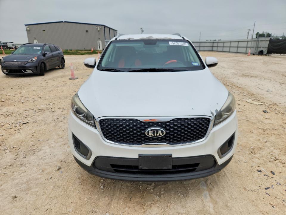 2016 Kia Sorento VIN 5XYPG4A30GG053215 COPART salvage auction — REAR END, TX - SALVAGE VEHICLE TITLE, sold $1,400 on 2026-07-02 (photo 5)