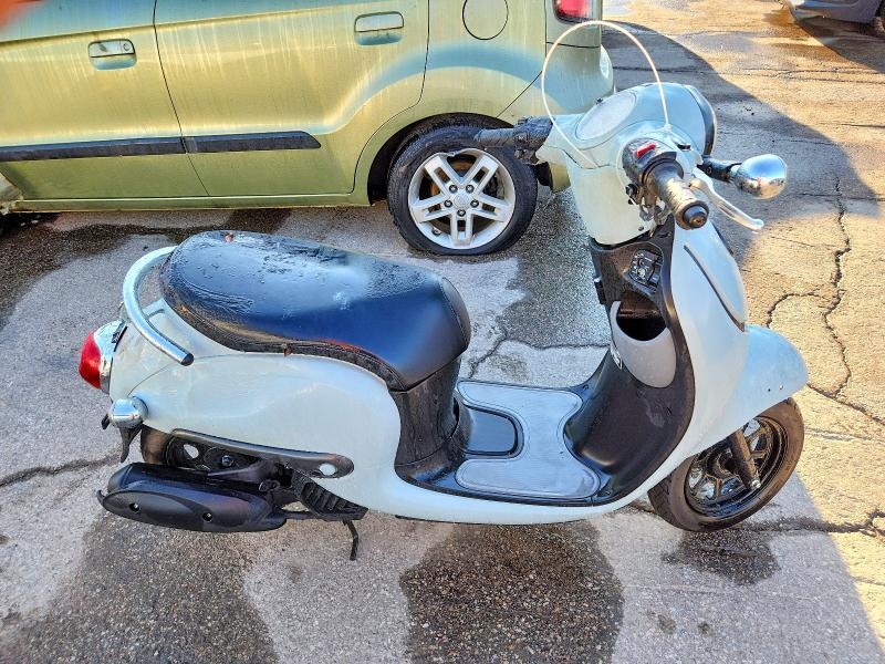 2022 Honda Ncw50 VIN JH2AF7710NK501404 COPART salvage auction — BURN, Wv - Salvage Certificate Fire, sold $90 on 2026-07-21 (photo 1)