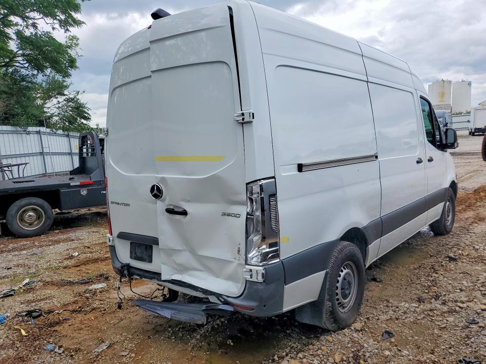 2023 Mercedes-benz VIN W1Y4KBHY2PT152173 COPART salvage auction — REAR END, Ky - Cert Of Title-Salvage, sold $275 on 2026-07-29 (photo 3)