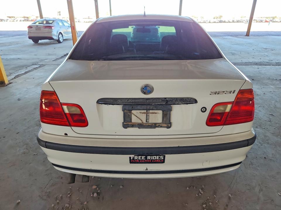 2000 BMW 3 series VIN WBAAM334XYFP73685 COPART salvage auction — SIDE, Az - Cert Of Title - Salvage, sold $575 on 2026-08-03 (photo 6)