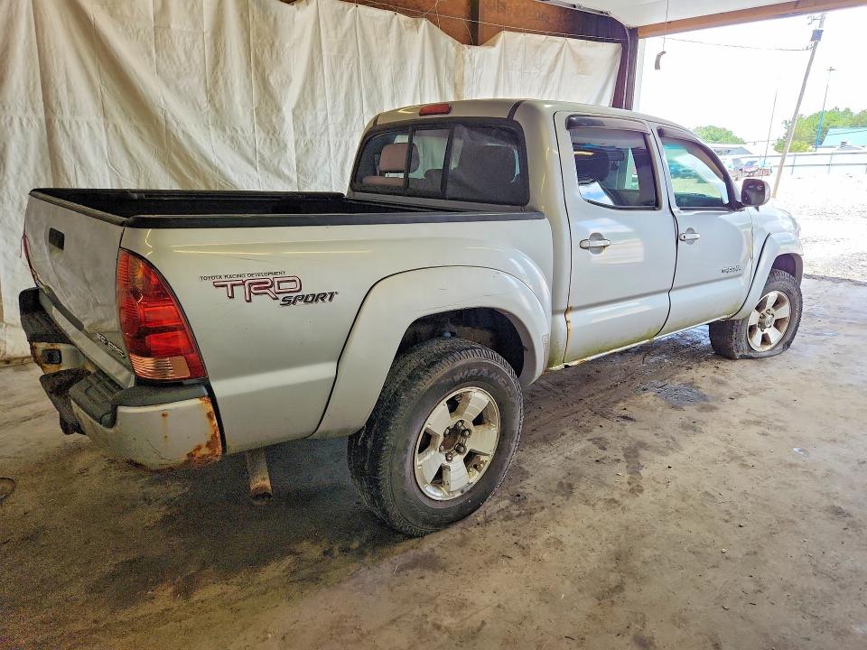 2005 Toyota Tacoma VIN 5TELU42N35Z121436 COPART salvage auction — REAR END, Pa - Cert Of Title, sold $300 on 2026-07-08 (photo 3)