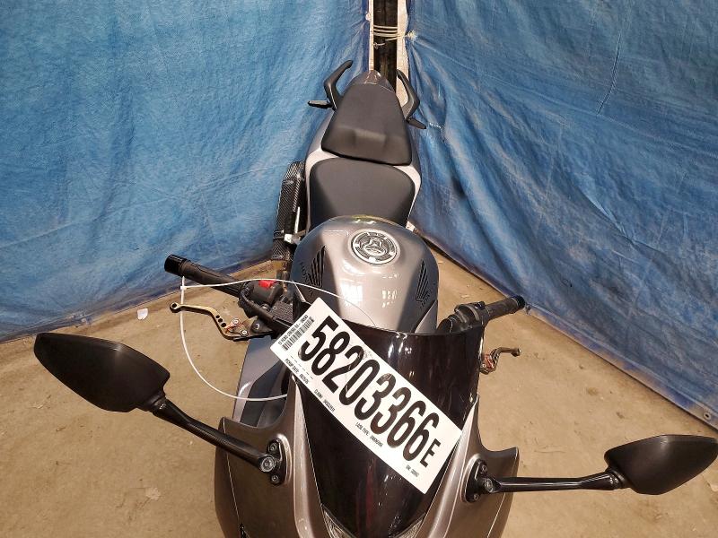 2015 Honda Cbr VIN MLHPC4423F5200002 COPART salvage auction — FRONT END, ON - PERMIT NO BRAND - UNFIT, sold $1,350 on 2026-07-14 (photo 5)