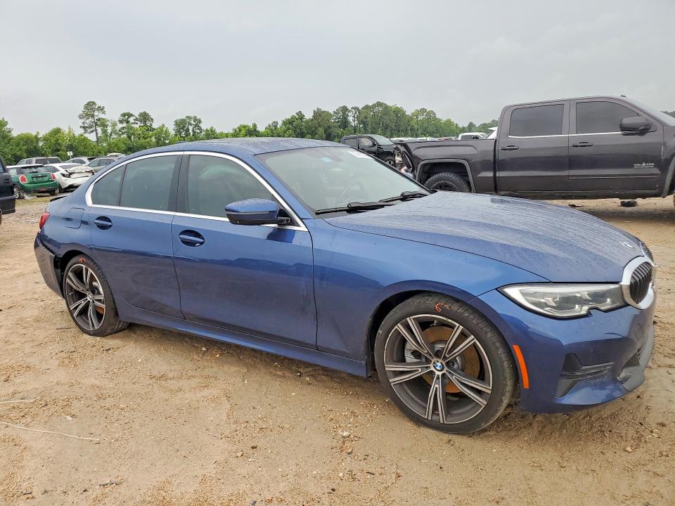 2021 BMW 3er VIN 3MW5R1J06M8C18369 COPART salvage auction — REAR END, Tx - Salvage Vehicle Title, sold $13,000 on 2026-07-28 (photo 4)