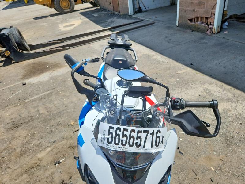 2023 BMW S 1000 VIN WB10E4309P6H91317 COPART salvage auction — ALL OVER, Ny - Mv-907A Salvage Certificate, sold $5,900 on 2026-07-02 (photo 5)