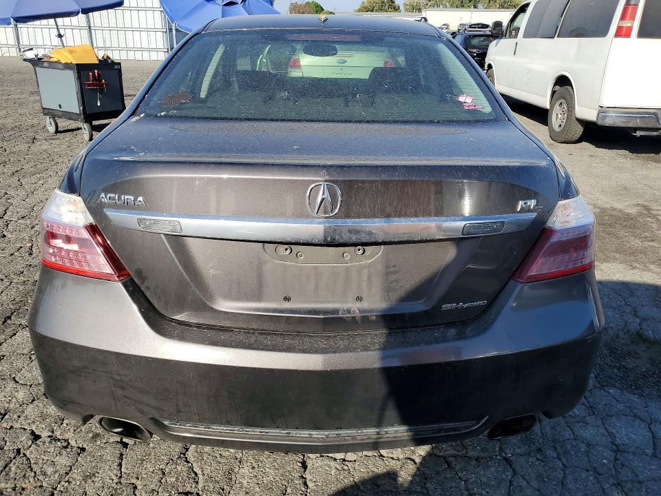 2009 Acura Rl VIN JH4KB26679C002154 COPART salvage auction — MINOR DENT/SCRATCHES, Ca - Dis/Dlr/Exp Only Clean Title, sold $275 on 2026-07-09 (photo 6)