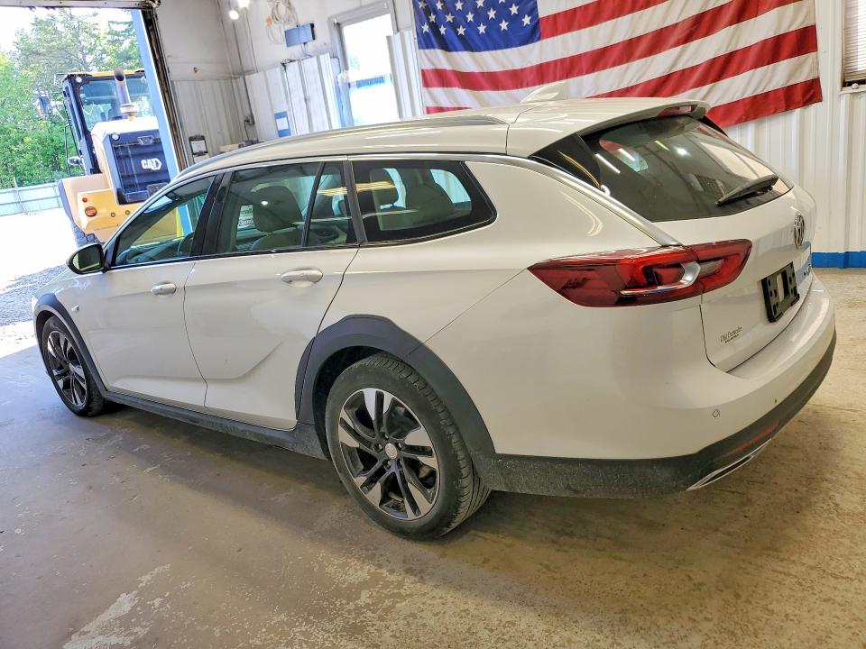 2019 Buick Regal tourx VIN W04GV8SXXK1023754 COPART salvage auction — SIDE, ME - CERT OF TITLE-SALVAGE COLLISIO, sold $7,100 on 2026-07-09 (photo 2)