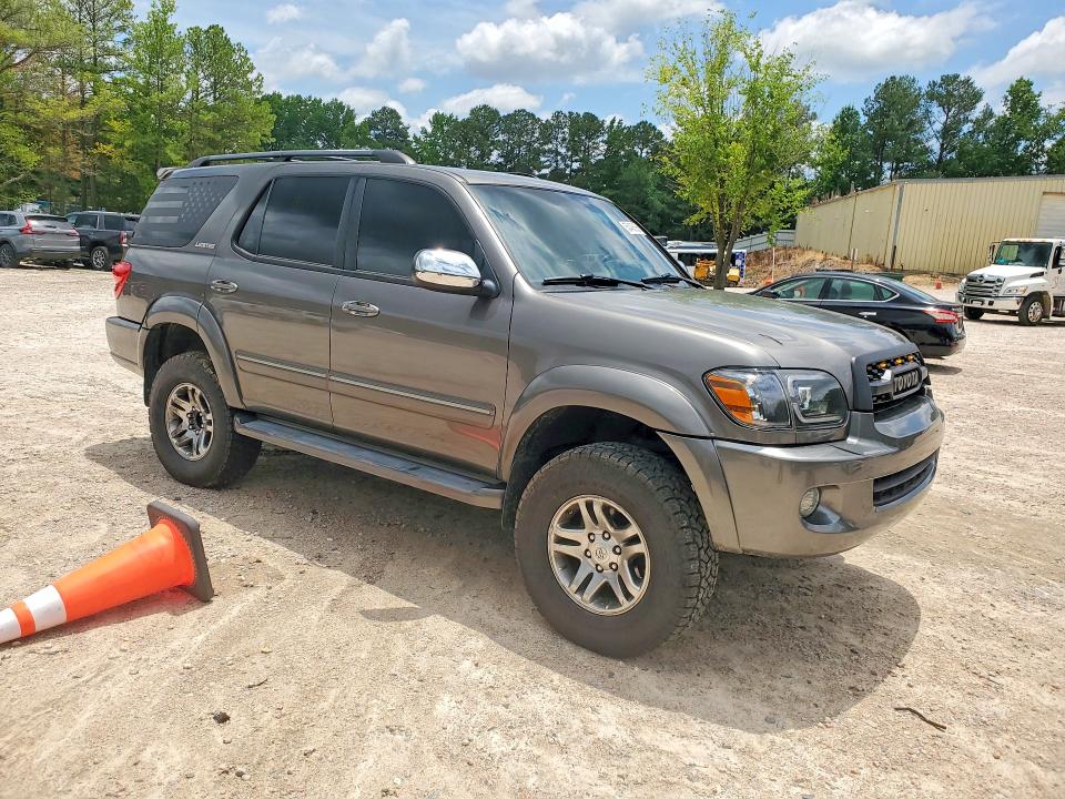 2007 Toyota Sequoia VIN 5TDBT48A27S278409 COPART salvage auction — MINOR DENT/SCRATCHES, NC - SALVAGE CERTIFICATE OF TITLE, sold $3,300 on 2026-07-31 (photo 4)