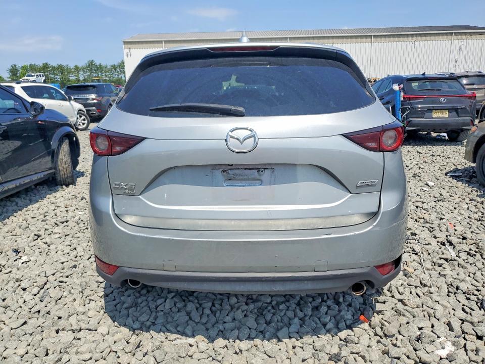 2018 Mazda VIN JM3KFBCM0J0451942 COPART salvage auction — SIDE, Nj - Cert Of Title-Salvage, sold $5,300 on 2026-07-08 (photo 6)