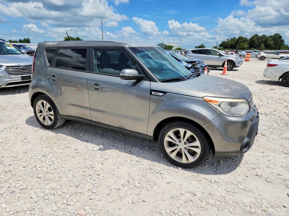 2014 Kia Soul VIN KNDJP3A57E7070797 COPART salvage auction — NORMAL WEAR, TX - CERTIFICATE OF TITLE, sold $200 on 2026-07-23 (photo 4)