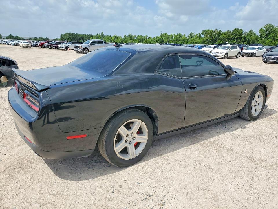 2020 Dodge Challenger VIN 2C3CDZFJ3LH106100 COPART salvage auction — WATER/FLOOD, TX - SALVAGE TITLE-FLOOD DAMAGE, sold $13,400 on 2026-07-02 (photo 3)