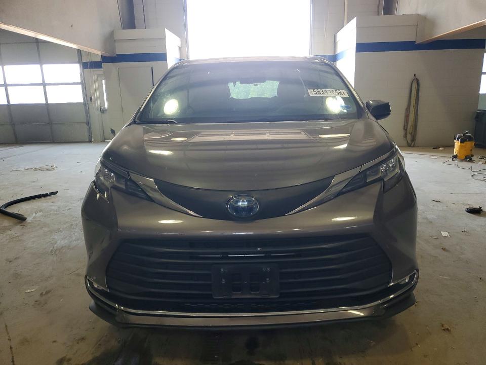 2021 Toyota VIN 5TDJSKFCXMS007892 COPART salvage auction — SIDE, Va - Cert Of Title - Salvage, sold $13,400 on 2026-07-02 (photo 5)