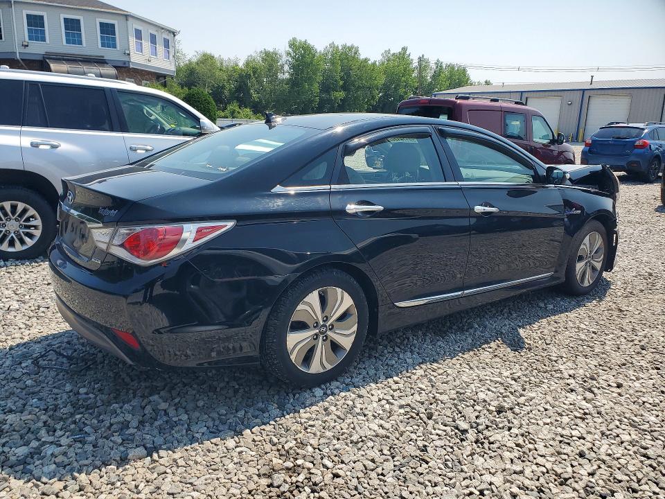 2014 Hyundai Sonata VIN KMHEC4A47EA107596 COPART salvage auction — FRONT END, Ma - Cert Of Title-Reconstrctd Coll, sold $525 on 2026-07-17 (photo 3)