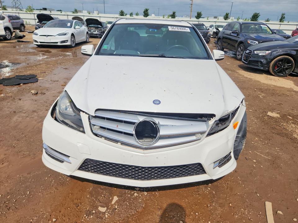 2013 Mercedes-benz C-klasse VIN WDDGF8ABXDR273403 COPART salvage auction — FRONT END, Il - Salvage Certificate, sold $1,300 on 2026-07-28 (photo 5)