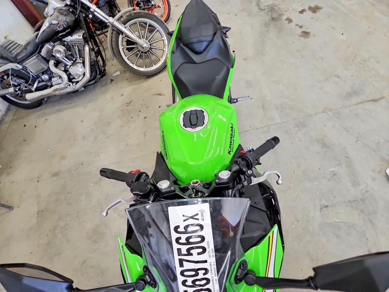 2025 Kawasaki Ex500 VIN ML5EXGH18SDA58406 COPART salvage auction — ALL OVER, Md - Cert Of Salvage > 75% Damage, sold $100 on 2026-07-02 (photo 5)