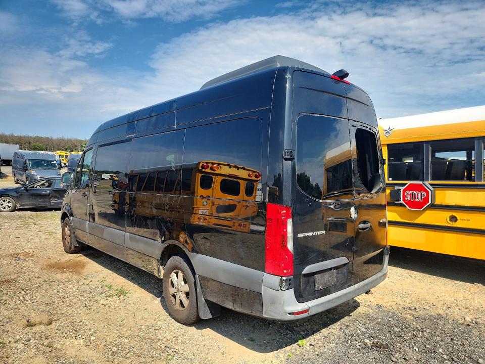 2019 Mercedes-benz Sprinter VIN WDZPF1CD9KT014336 COPART salvage auction — MECHANICAL, Ny - Certificate Of Title, sold $15,200 on 2026-07-08 (photo 2)