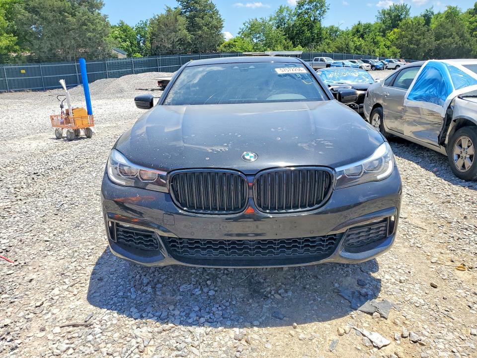 2019 BMW VIN WBA7E2C52KB217704 COPART salvage auction — WATER/FLOOD, Tn - Salvage Cert-Water Damage, sold $8,000 on 2026-07-07 (photo 5)