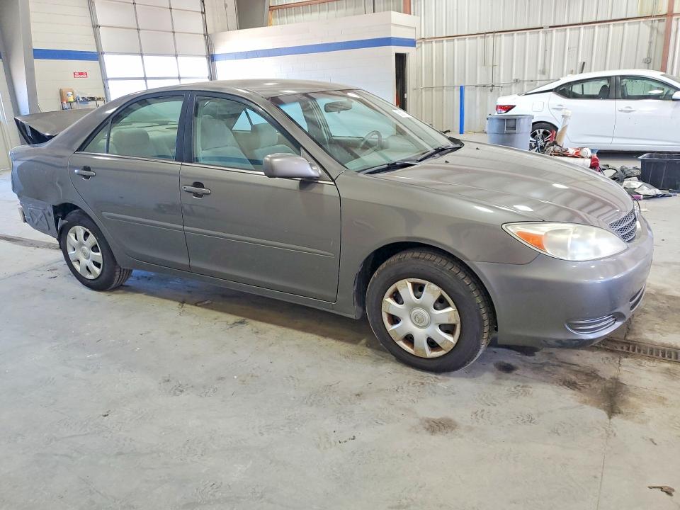2004 Toyota Camry VIN 4T1BE32K44U923408 COPART salvage auction — REAR END, Va - Certificate Of Title, sold $1,500 on 2026-07-02 (photo 4)