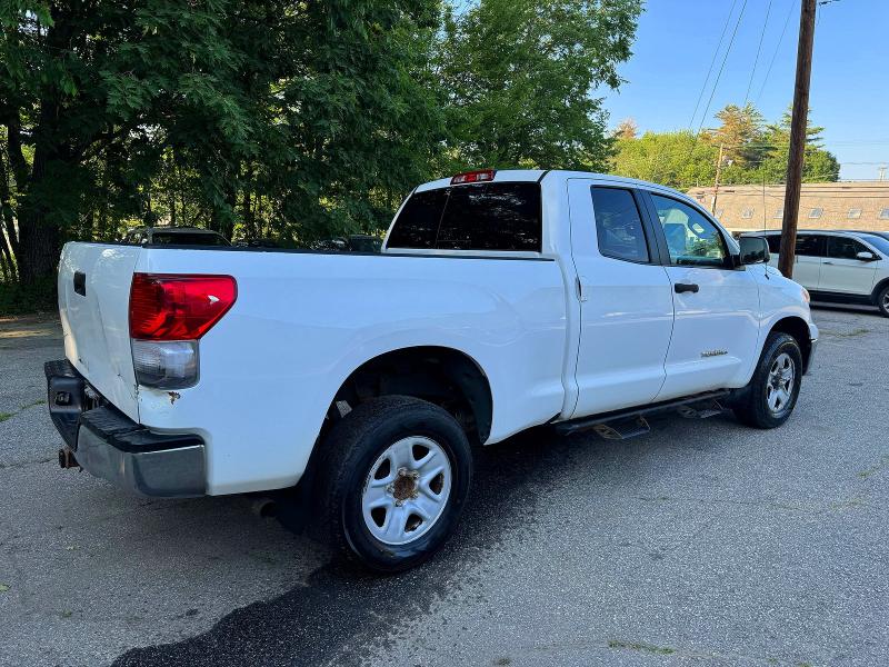 2013 Toyota Tundra VIN 5TFUM5F19DX046796 COPART salvage auction — MINOR DENT/SCRATCHES, Me - Certificate Of Title (P), sold $3,800 on 2026-07-02 (photo 4)