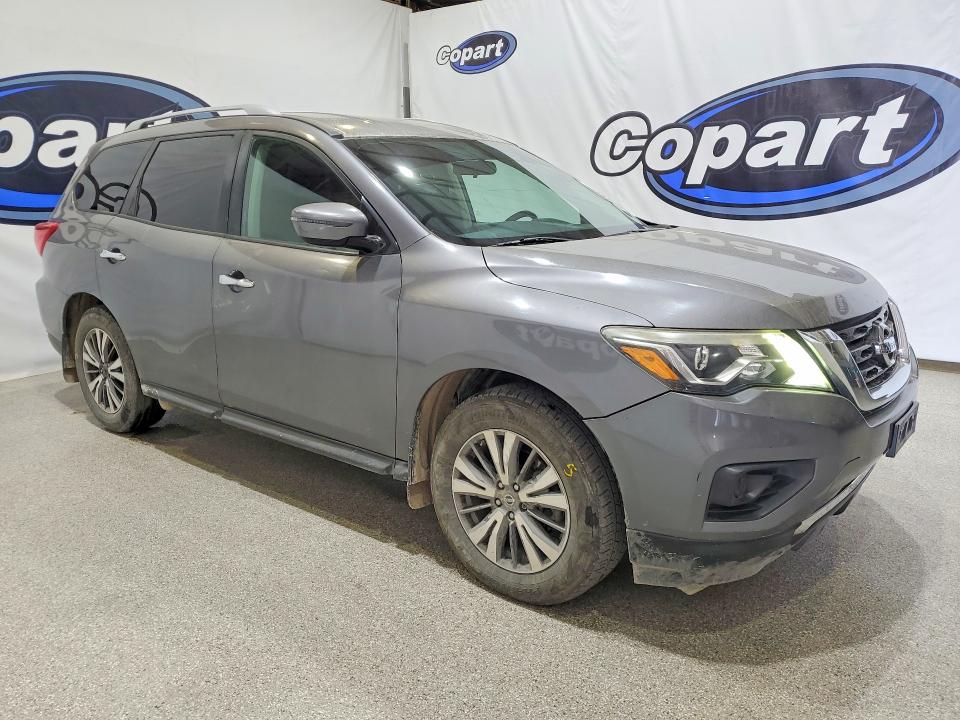 2017 Nissan Pathfinder VIN 5N1DR2MNXHC601639 COPART salvage auction — REAR END, CA - CERTIFICATE OF TITLE, sold $675 on 2026-07-02 (photo 4)