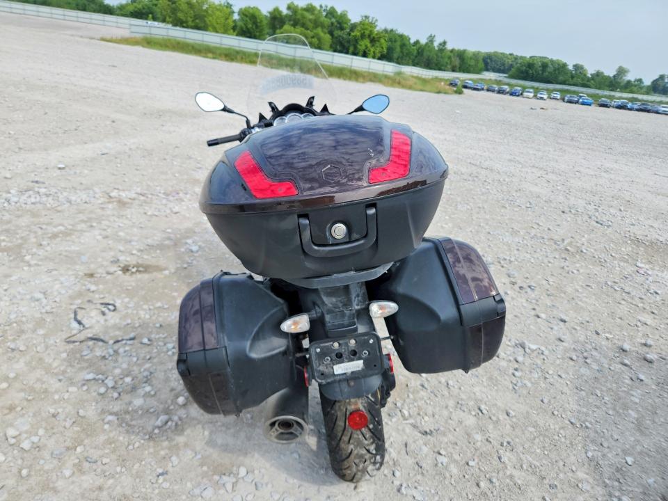 2014 Moto guzzi Norge VIN ZGULPT006EM200047 COPART salvage auction — SIDE, Mi - Dealer Only Clean Title, sold $625 on 2026-07-16 (photo 4)