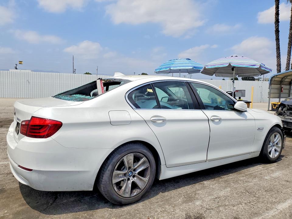 2013 BMW 5er VIN WBAXG5C57DDY31893 COPART salvage auction — FRONT END, CA - SALVAGE CERTIFICATE, sold $500 on 2026-07-31 (photo 3)
