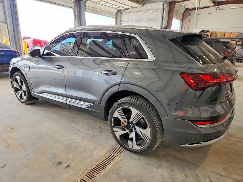 2019 Audi E-tron VIN WA1VAAGE6KB006008 COPART salvage auction — FRONT END, Ne - Cert Of Title-Salvage, sold $14,300 on 2026-07-14 (photo 2)