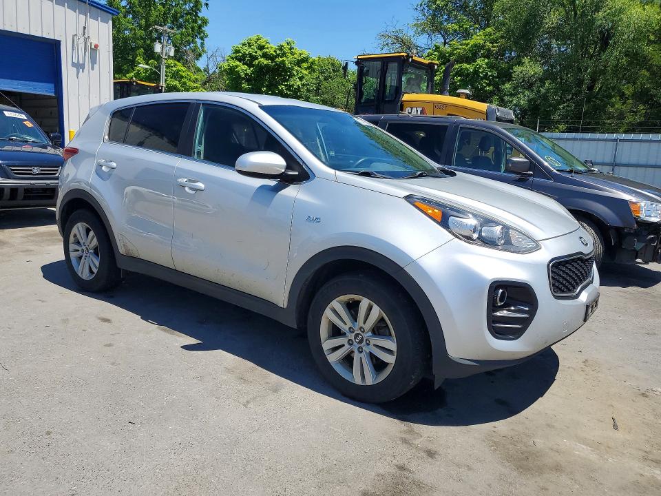 2018 Kia VIN KNDPMCAC9J7370112 COPART salvage auction — VANDALISM, Nj - Cert Of Title-Salvage, sold $600 on 2026-07-28 (photo 4)